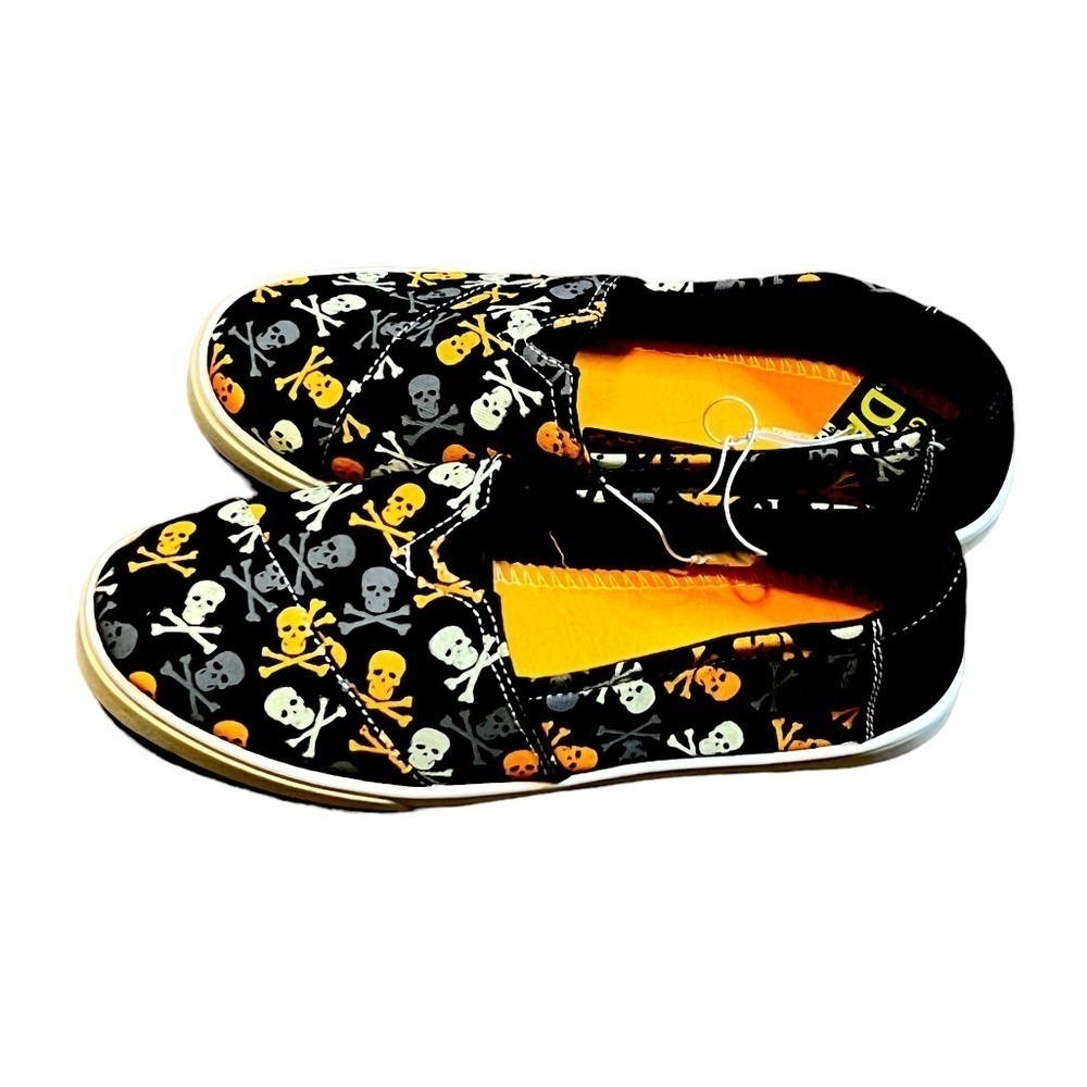 Tommy Bahama Women’s Skull Print Glow-in-the-Dark Sneakers – Size 8.5, Halloween